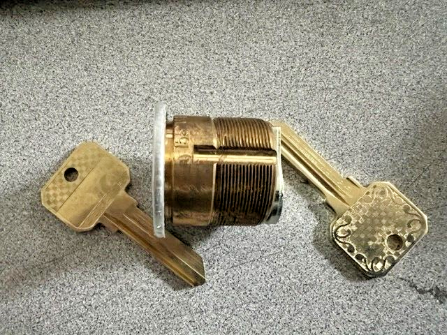 KABA ILCO 7186 CSB2-26D OB 1  1/8" MORTISE CYLINDER REGULAR CAM O BITT RARE CSB