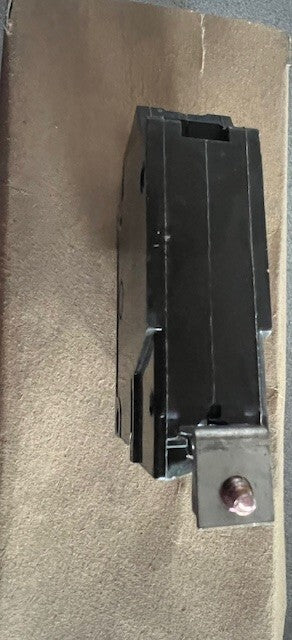 1 NEW GE General Electric THQB1130  Breaker 30 amp Single Pole