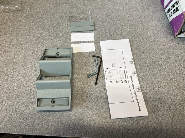 10 EACH WIREMOLD CM-ARA-G ANGLED RACEWAY ADAPTER GRAY