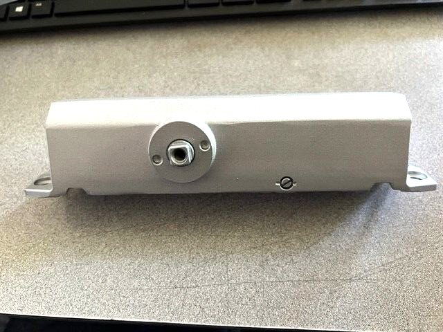 NORTON DOOR CLOSER 1700 ALUM TRI-MOUNT ADJUSTABLE FOR SIZE 3 OR 4  WITH COVER