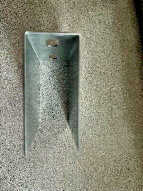COMMERCIAL BATHROOM INTERNAL REPLACEMENT STEEL U BRACKET FOR 1 1/8"  PANEL2 3/4"