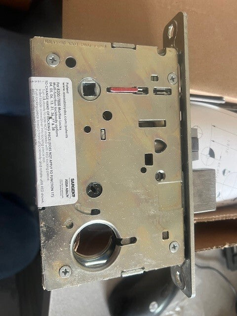 SARGENT MFG ASSA ABLOY EXIT/DORMITORY  8225-US32D BODY, STRIKE, FP  BODY ONLY
