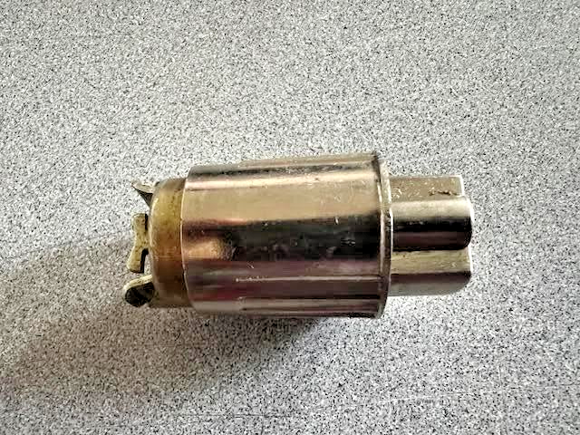 SCHLAGE OR ARROW 2 3/8 (60MM) DRIVE IN DEAD  LATCH (LOOK CLOSELY) 26D