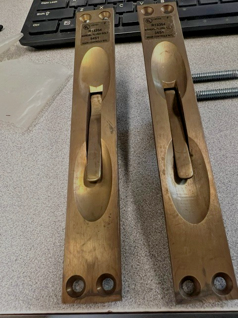 DOOR CONTROL INTERNATIONAL UL FLUSH LEVER BOLT (PAIR)  METAL DOORS US10B 6 3/4X1