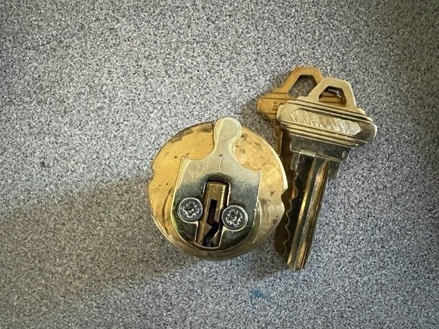 LOCKSPORT RARE MORTISE 1 1/8" EXPOSED SHELL LESS SCALP SCHLAGE SC2 KW 1 1/8"