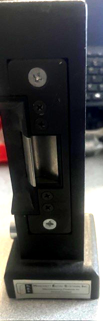 ADAMS RITE / HES 7100 DEMONSTRATOR UNIT DURO 24VAC/ 12VDC FAIL SECURE USED