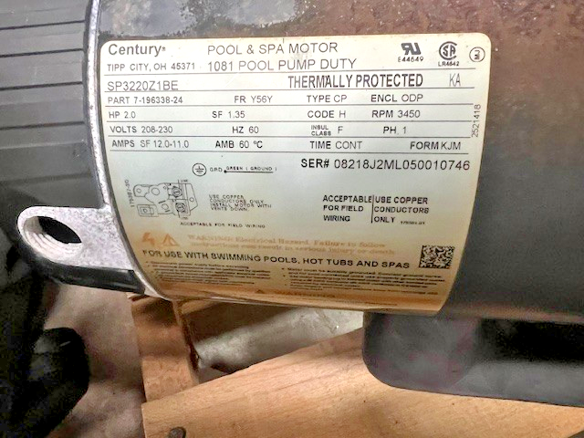 HAYWARD POOL PUMP 2 HP POOL & CENTURY 2HP  (10 FT LIFT) USED AS SHOWN 220VAC