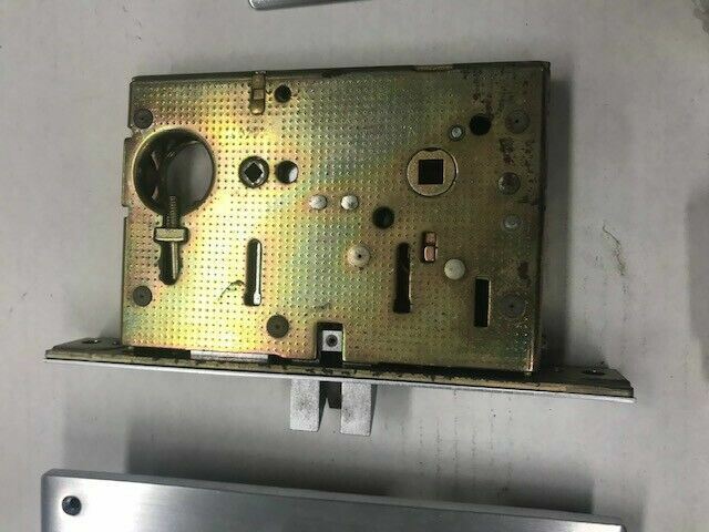 BEST 35H7FW7G-626 RHR DORMITORY FUNCTION (DISCONTINUED) NOS RHRB HANDED