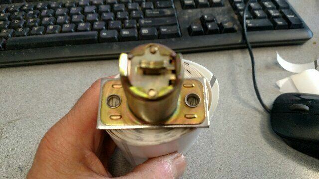 MEDECO UL SPRING LATCH 2 3/4" BACKSET US26D LISTED 356G NOS 