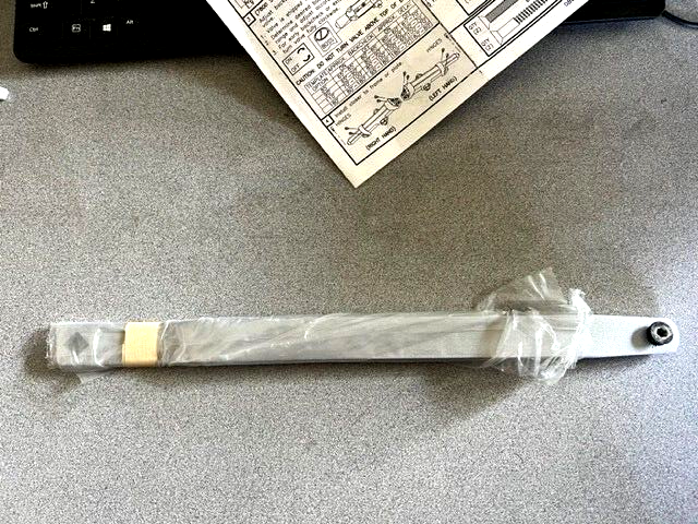DORMA 7601 / 7801 / 7605 / 7805 TH ARM ONLY.   AND BOLT