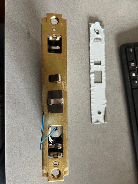 DORMA - ACSI M1520C -1- ML9070-24VAC/DC RHR FAIL SECURE (POWER UNLOCK) W/32D FP