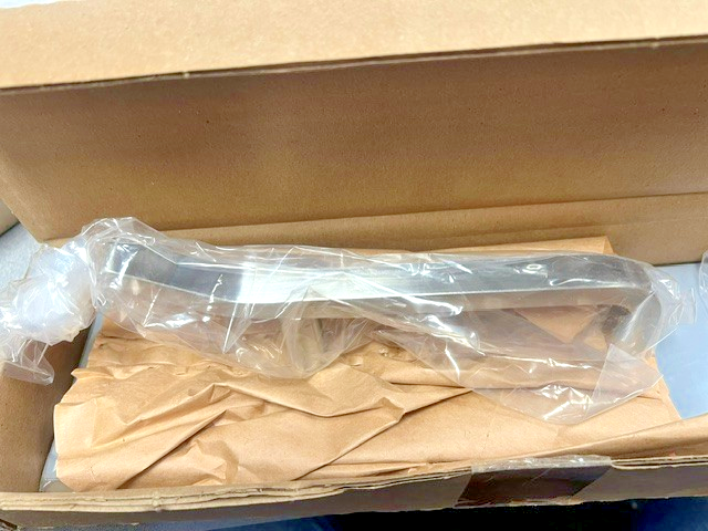 TRIMCO 1035-3 ULTIMATE RESTROOM PULL GRIP PLATE US32D 4 X 16 PLATE