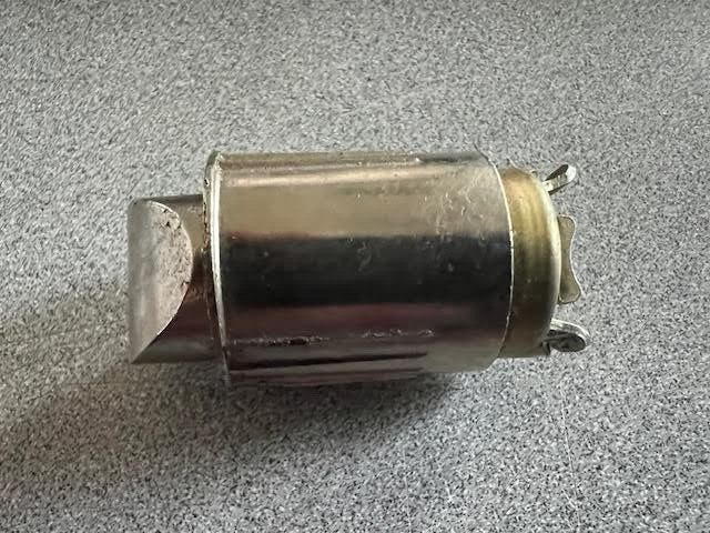 SCHLAGE OR ARROW 2 3/8 (60MM) DRIVE IN DEAD  LATCH (LOOK CLOSELY) 26D