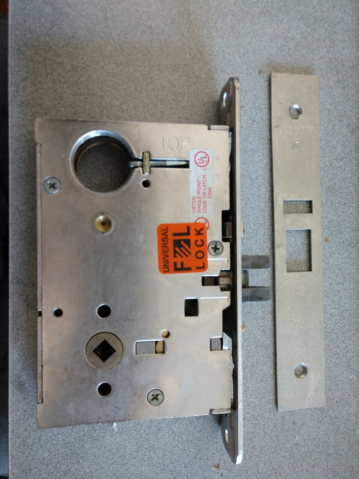 CORBIN RUSSWIN USED ML2255LL RH 626 AKA 433F08 RH BODY & FPLATE HANDED CLASSROOM