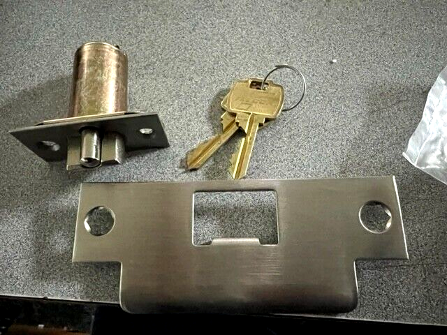 FALCON X521PD-TY-626 OFFICE ENTRY WITH FALCON "E" KEYWAY
