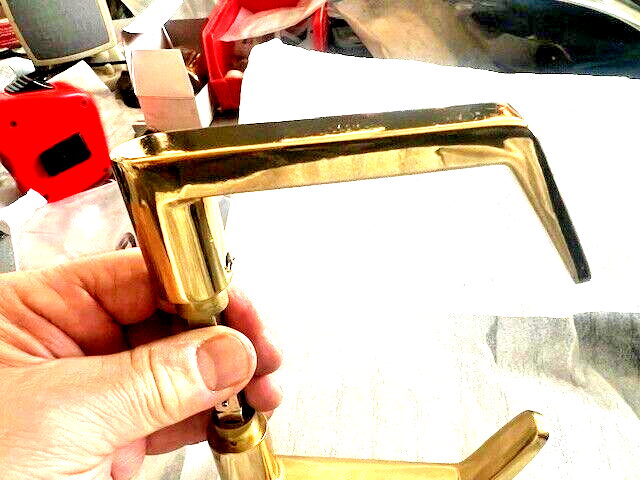 ACCENTRA YALE AU 904 X 905  AUGUSTA HANDLE SET W/ SPLIT SPINDLE US3 POL BRASS