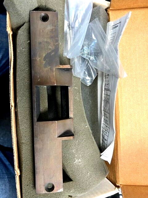 FOLGER ADAMS FP310-2-10B NOS WITH FASTENERS FACE PLATE ONLY