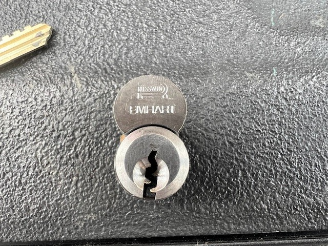 Corbin Russwin Emhart 8010 626 2010-033 8010 SECURITY IC CORE ONLY LOCKSPORT