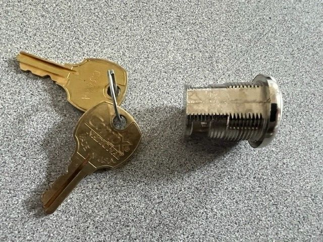 CompX Drawer Lock C8701  Bolt  CHROME KD  NOS BODY ONLY LESS LOCKING RING & BOLT
