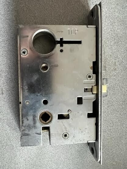 EMHART CORBIN RUSSWIN MLE BODY ONLY FOR 6600 EXIT DEVICE FOR PARTS, CLASSROOM
