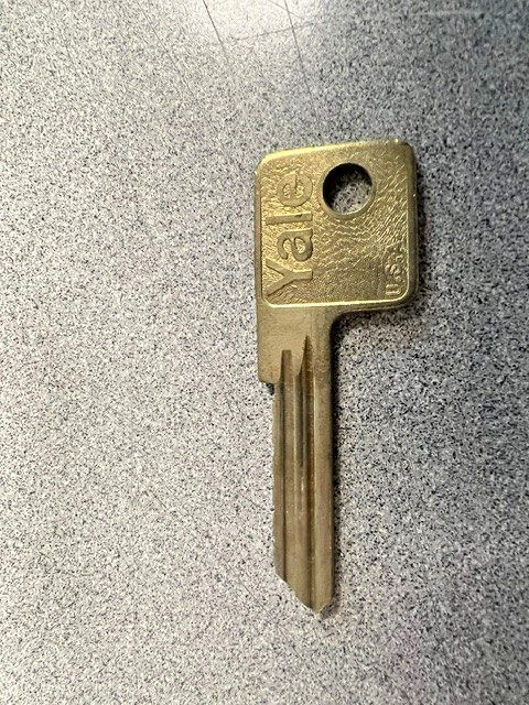 YALE (NOW ACCENTRA) VERY VERY RARE EN11 GAH MULTIPLEX KEYBLANK  6 PIN LOCKSPORT