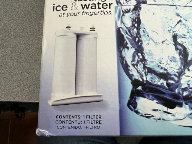 NEW Frigidaire Pure Source 2 Water & Ice Refrigerator Filter WF2CB
