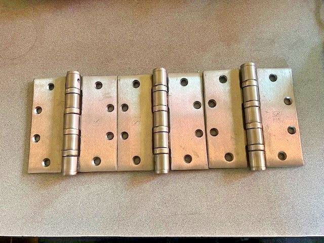 3 EACH MCKINNEY T4A3386 US32D NRP 5 X 4 1/2" ALL WOOD SCREWS